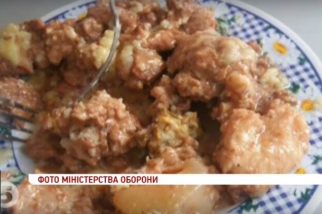 Украинских военных кормили пайками с плесенью по контракту на 400 миллионов
