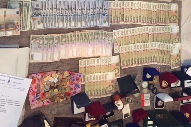 изъятые вещи