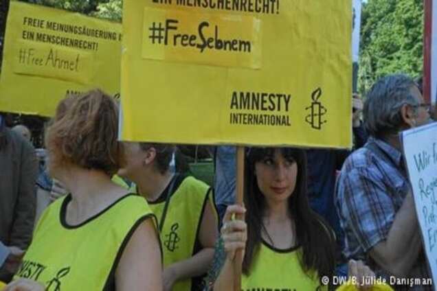 Amnesty International заявляє про 'переконливу' інформацію щодо тортур у Туреччині