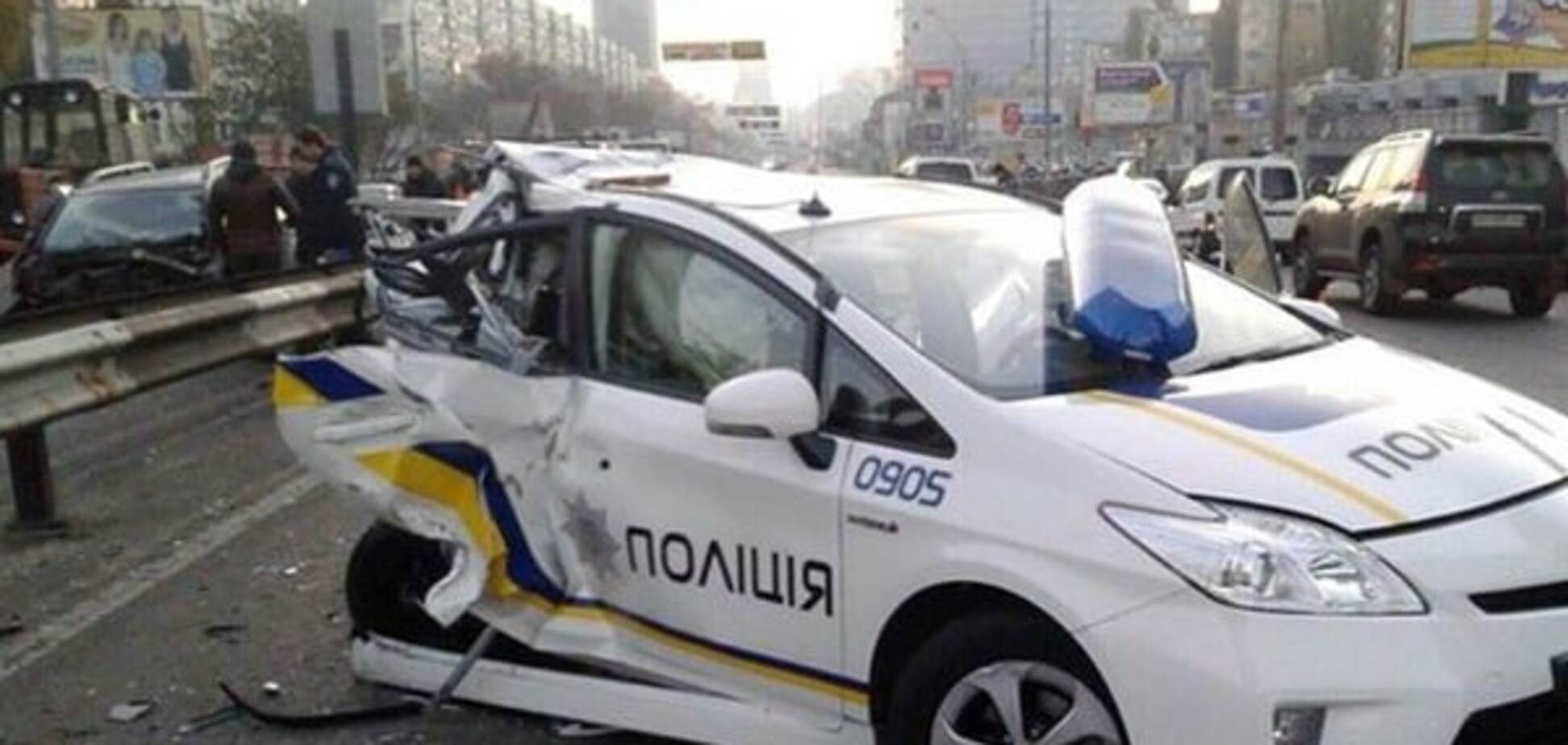 Киевские копы разбили 60 служебных Prius