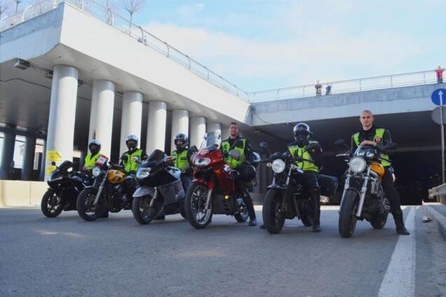 10 серпня Дмитро Буренін, директор та найдосвідченіший волонтер 'Мотохелп', проведе безкоштовний тренінг 'Алгоритм дій на ДТП'