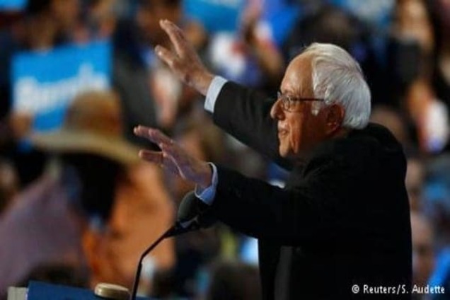 Партійний з'їзд демократів: підтримка Клінтон з боку Сандерса та Мішель Обами