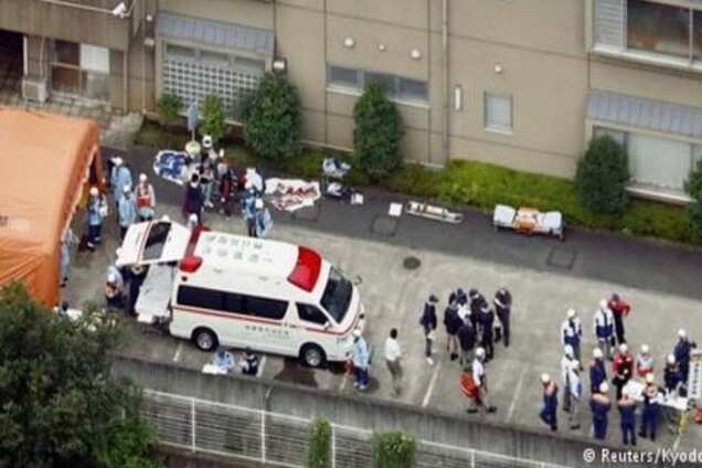 В Японії нападник убив ножем щонайменше 19 людей у будинку для інвалідів