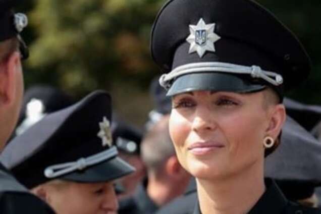 Київ поліція дівчина