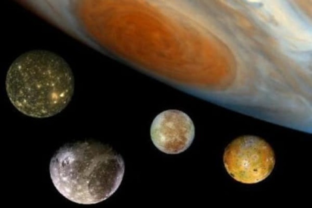 NASA опубликовали первые фото спутников Юпитера