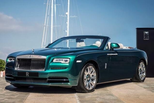 Из изумрудов и перламутра: Rolls-Royce представил купе Wraith и кабриолет Dawn в особой версии. Фото