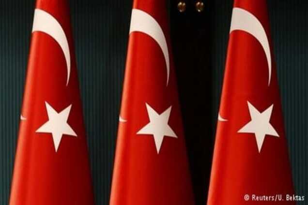 Туреччина: репресивні заходи тривають