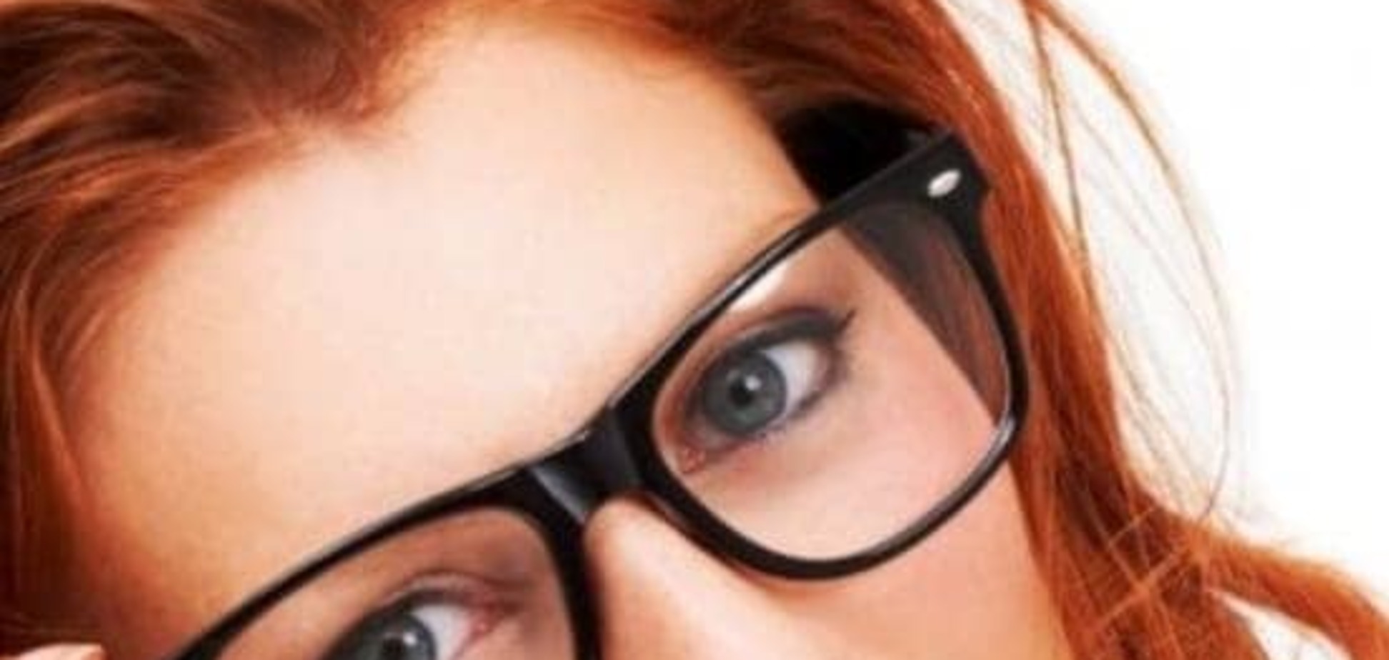 Ученые рассказали, почему ношение очков приводит к негативному эффекту