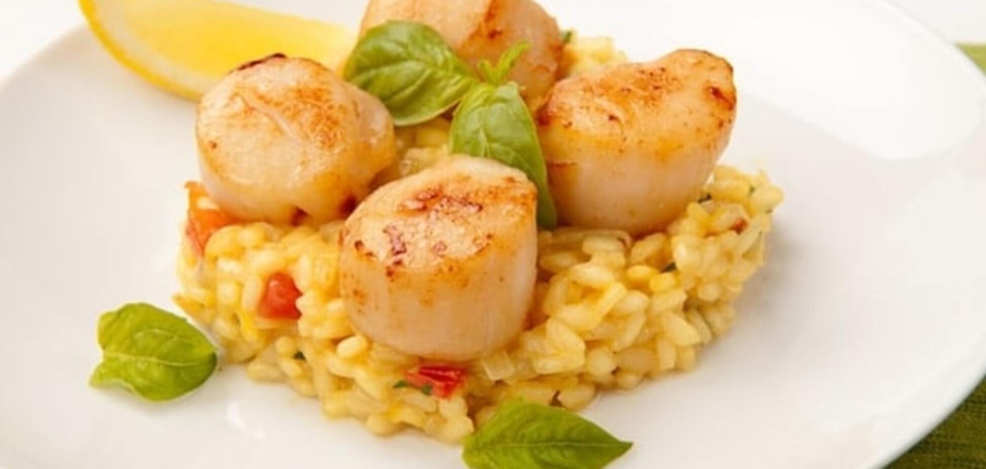 С морепродуктами и курицей: топ-3 рецепта ризотто от итальянского шеф-повара