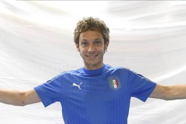 Валентино Росси отобрал награду у Джанлуиджи Буффона