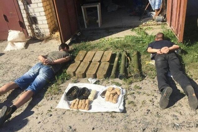 продажа оружия из АТО