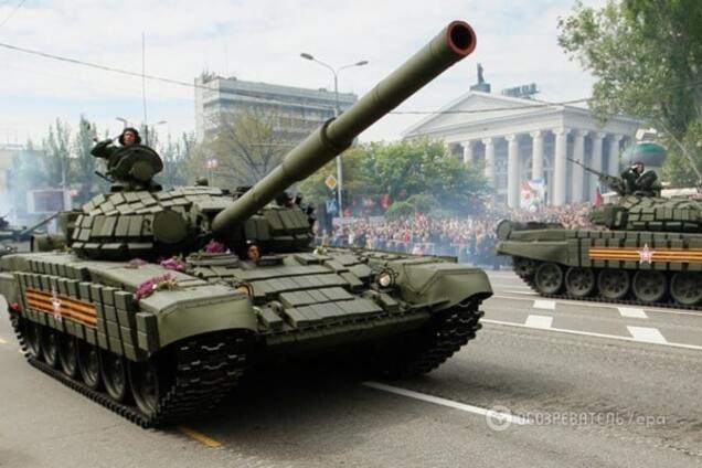Танки в Донецке