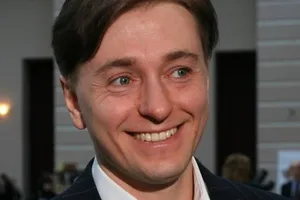 Орденоносний актор Путіна представив першу пісню своєї рок-групи