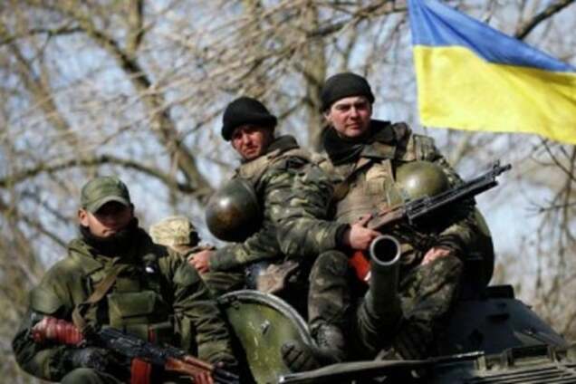 українські військові