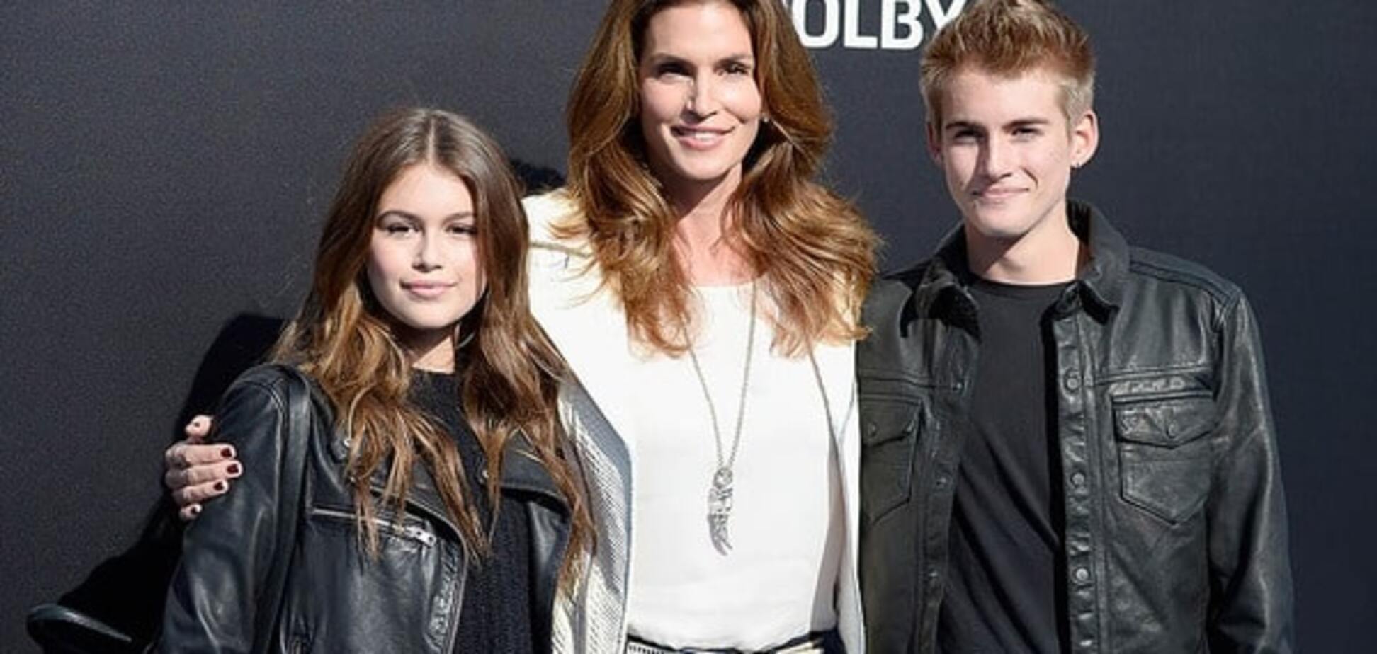 Синди Кроуфорд с детьми