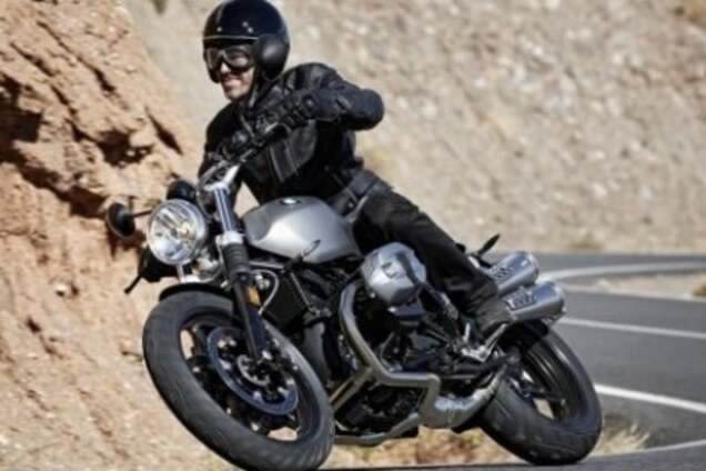 Мотоциклы BMW: краткий обзор новинок сезона 2017. Фото