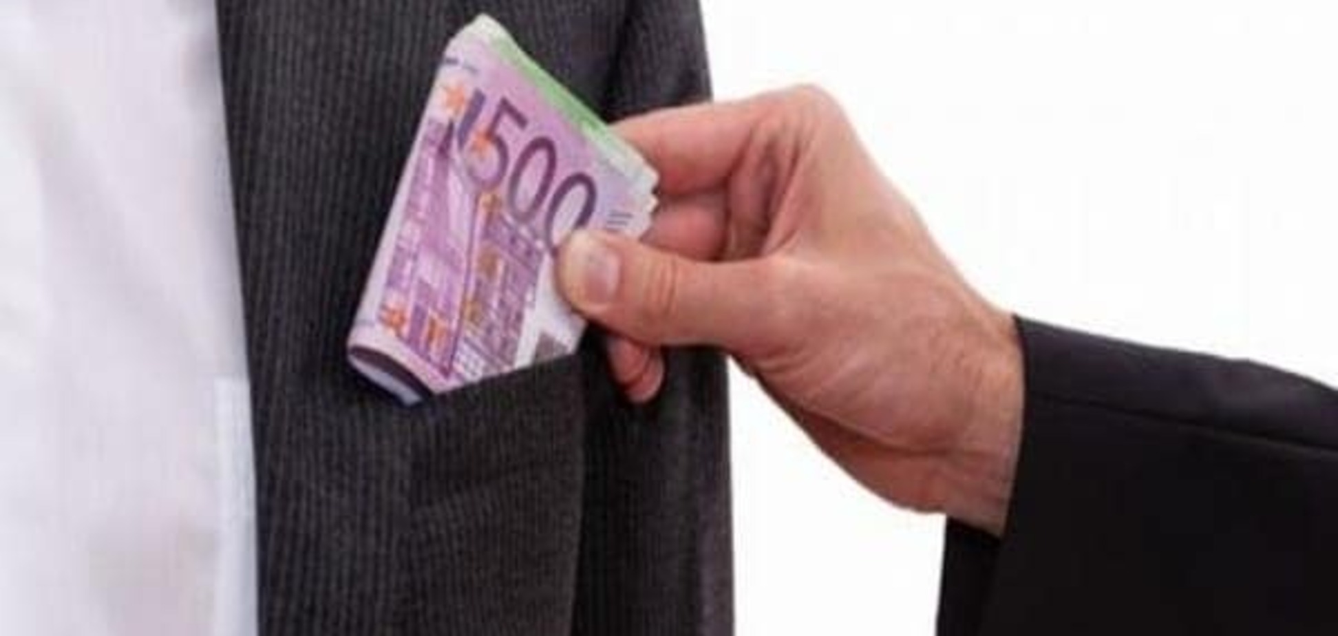 Справа ОПЗ: домашній арешт з браслетами стеження Щурикову та Переломі