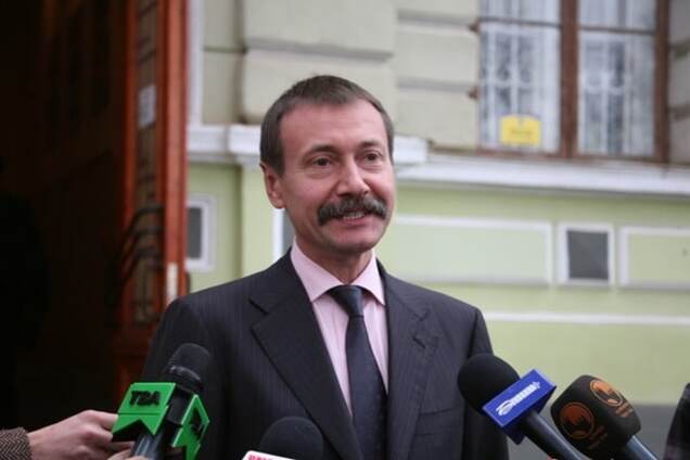 Михаил Папиев