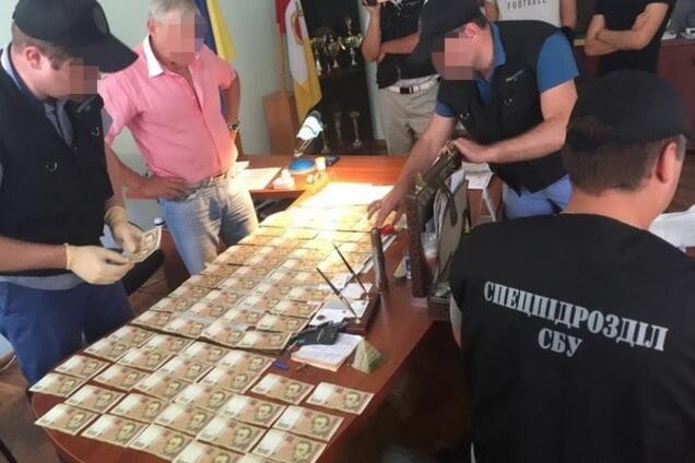 коррупция, взятка