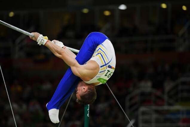 Олег Верняев