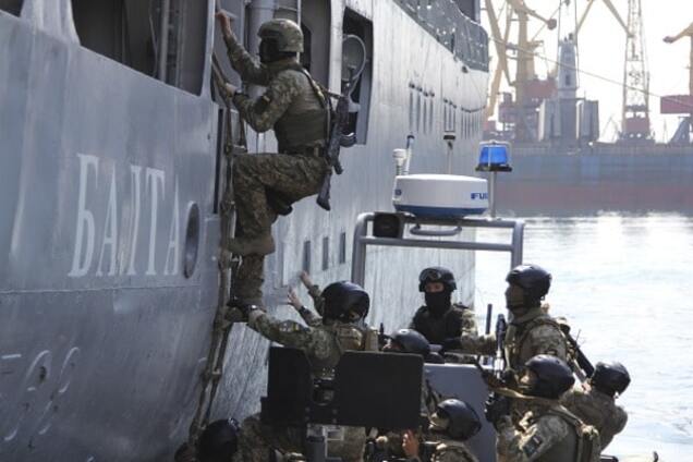 ВМС України приведені в підвищену боєготовність