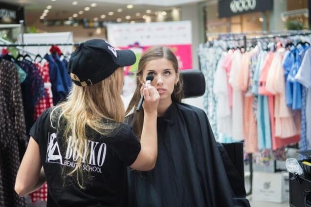 Sky Mall Shopping Brunch