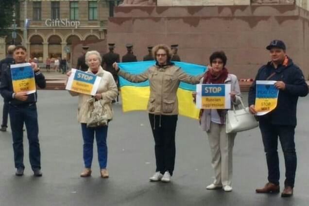 мітинг у Ризі