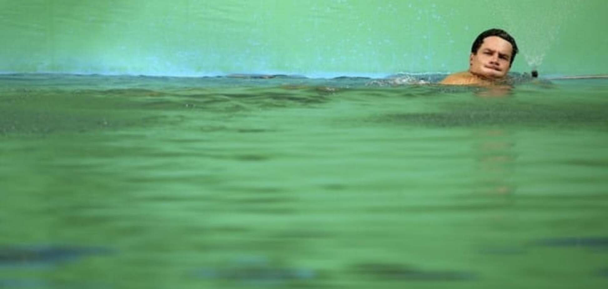 Зеленый бассейн