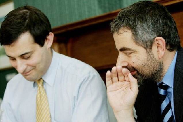 Сын Мистера Бина поступил в знаменитую военную академию