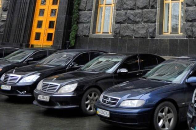 Автопарк украинских чиновников