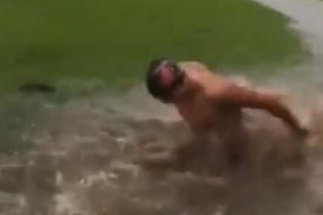 Заплыв в луже