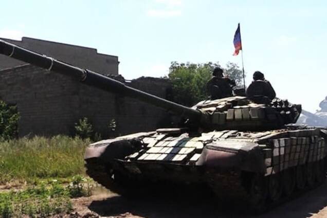 Танки \'ДНР\' на Донбассе