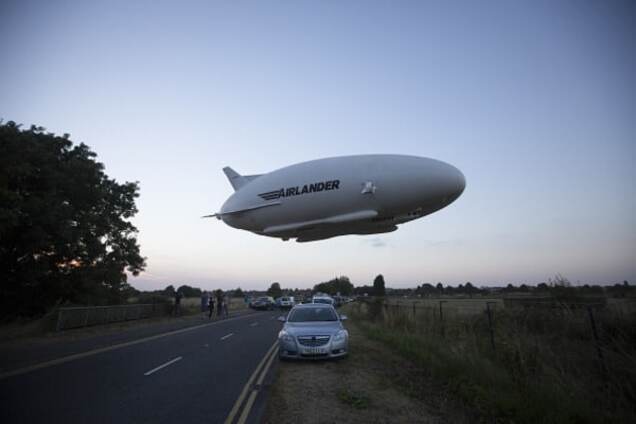 самолет-дирижабль Airlander 10