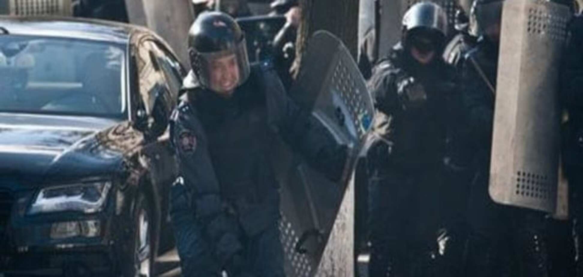 Вбивства на Майдані: cуд продовжив арешт п'яти екс-беркутівців