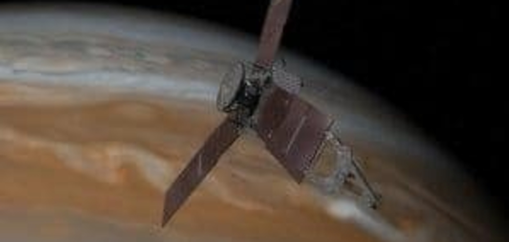 Астрономы представили видео облета Юпитера космическим аппаратом 'Юнона'