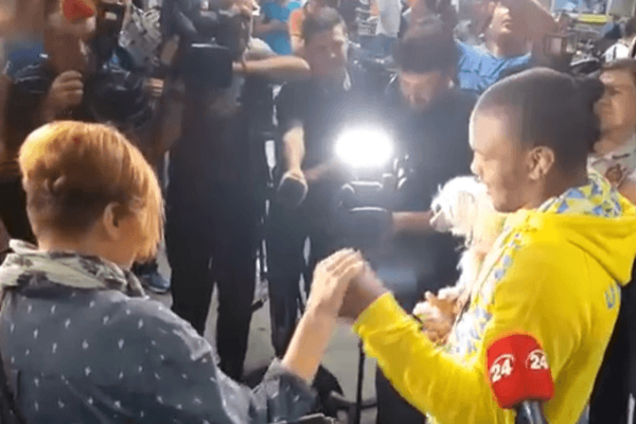 Жан Беленюк з мамою