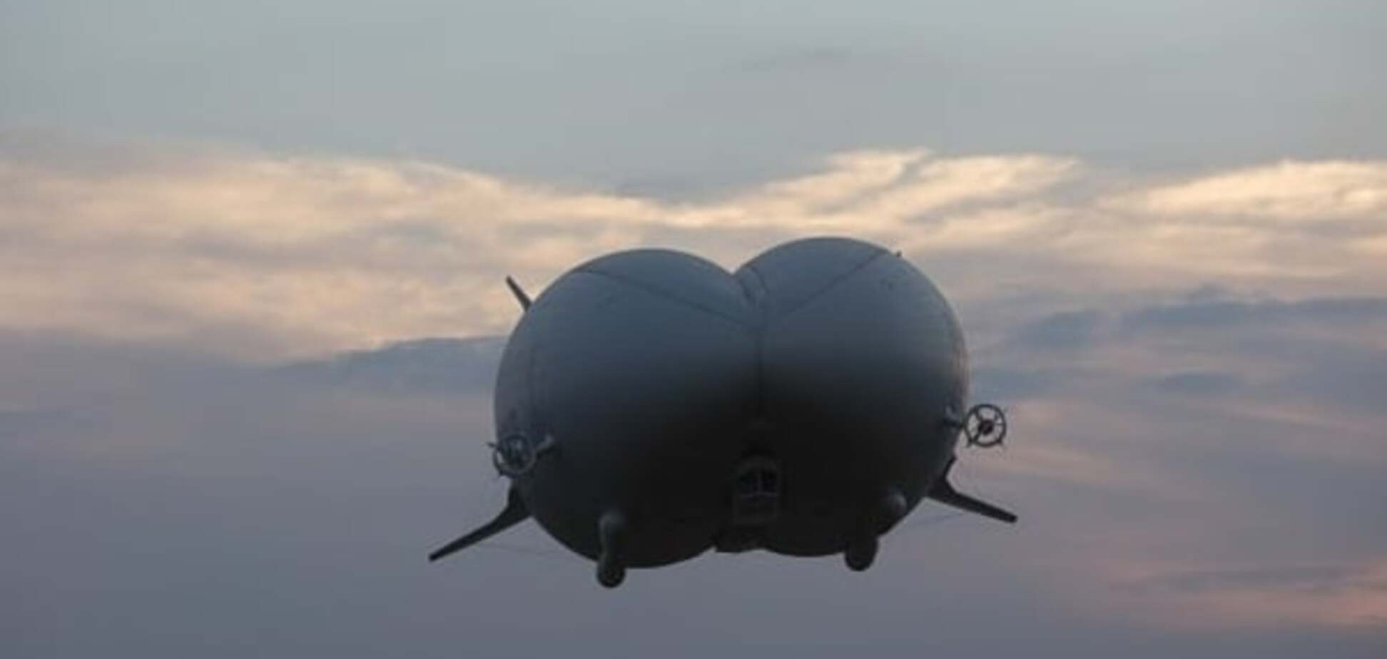 Airlander 10