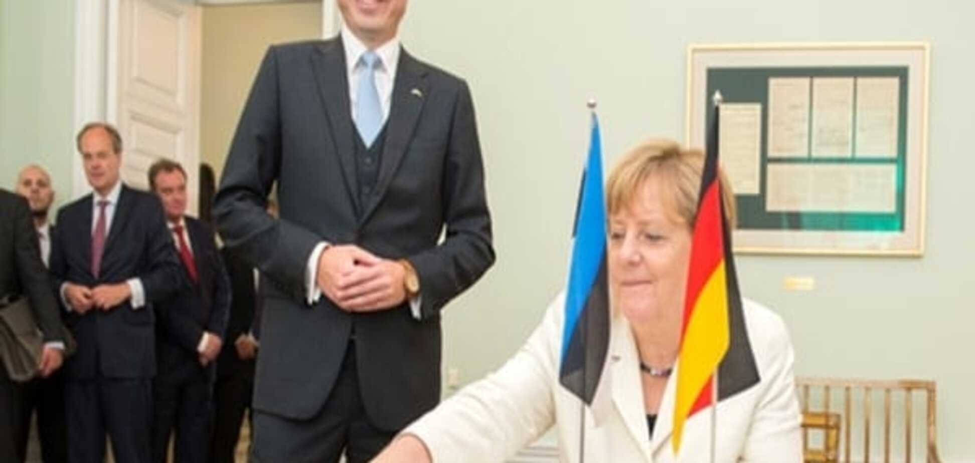 Меркель ставить німцям Естонію за зразок електронного урядування
