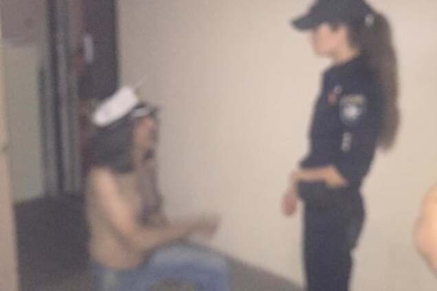 Буйний житель у Києві