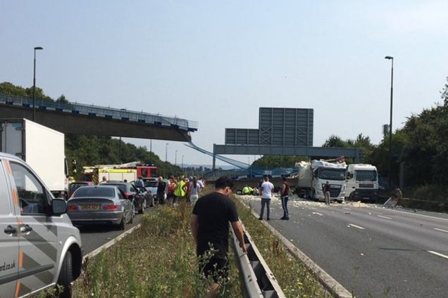 НП у Британії