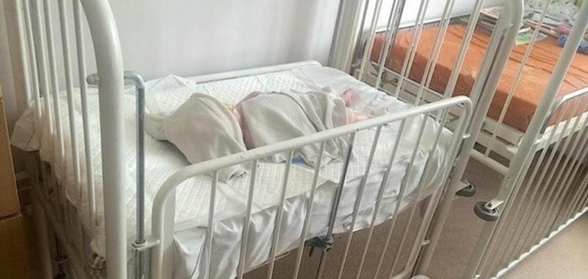 Сирота в киевской больнице