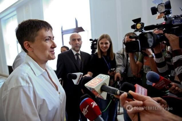 На кого працює Надія Савченко?