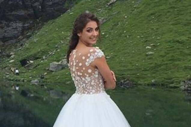 Олена Лесик