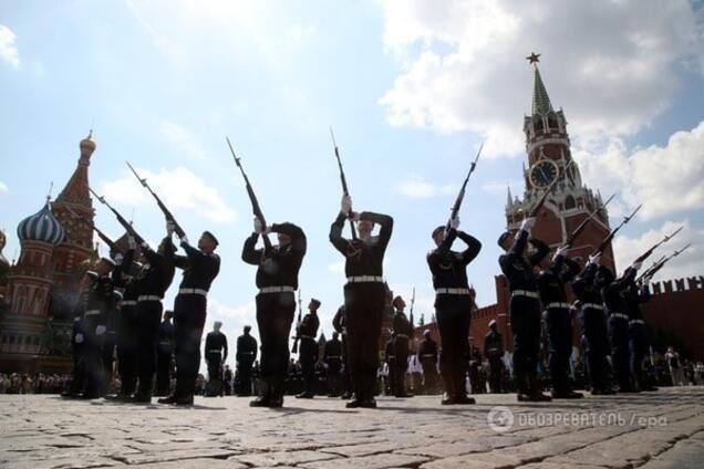 Невзоров: Россия целиком питается славой XIX века и мифом о могуществе