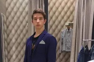 Анатолий Райнин