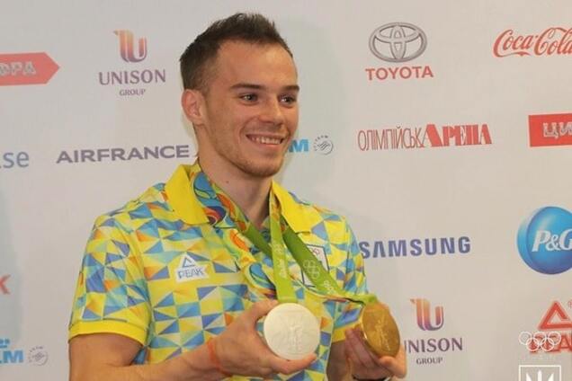 Олег Верняев