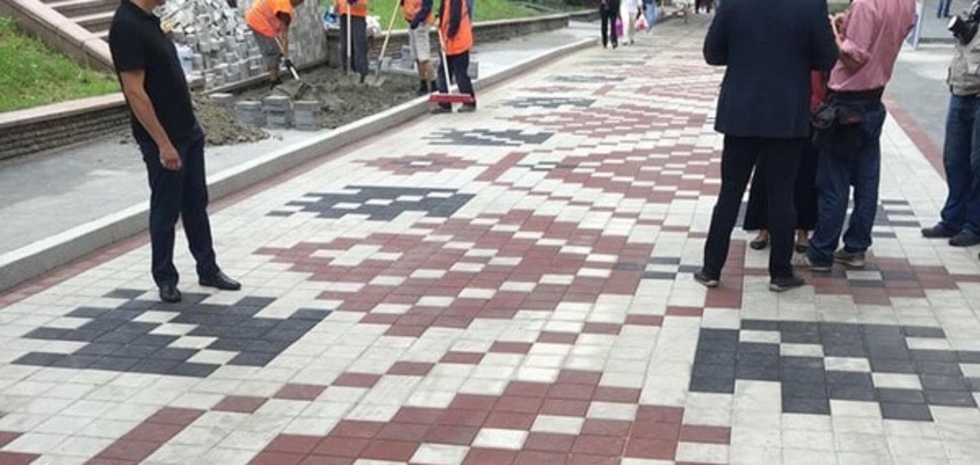 тротуар-вышиванка