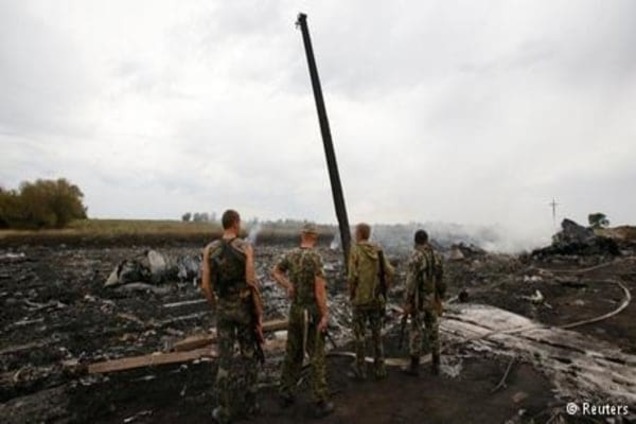 Порошенко: Україна і Малайзія хочуть покарання винних у катастрофі МН-17