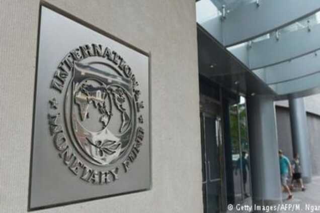 Україна-МВФ: охолодження відносин загрожує девальвацією гривні