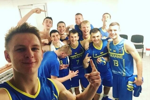 Збірна України U-18 вийшла в півфінал Євробаскету